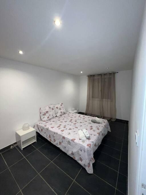 Grand Climatise Et Fonctionnel Appartement